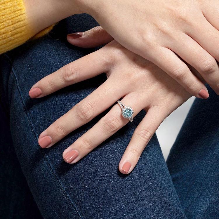 Nova Éclat du Tigre R403